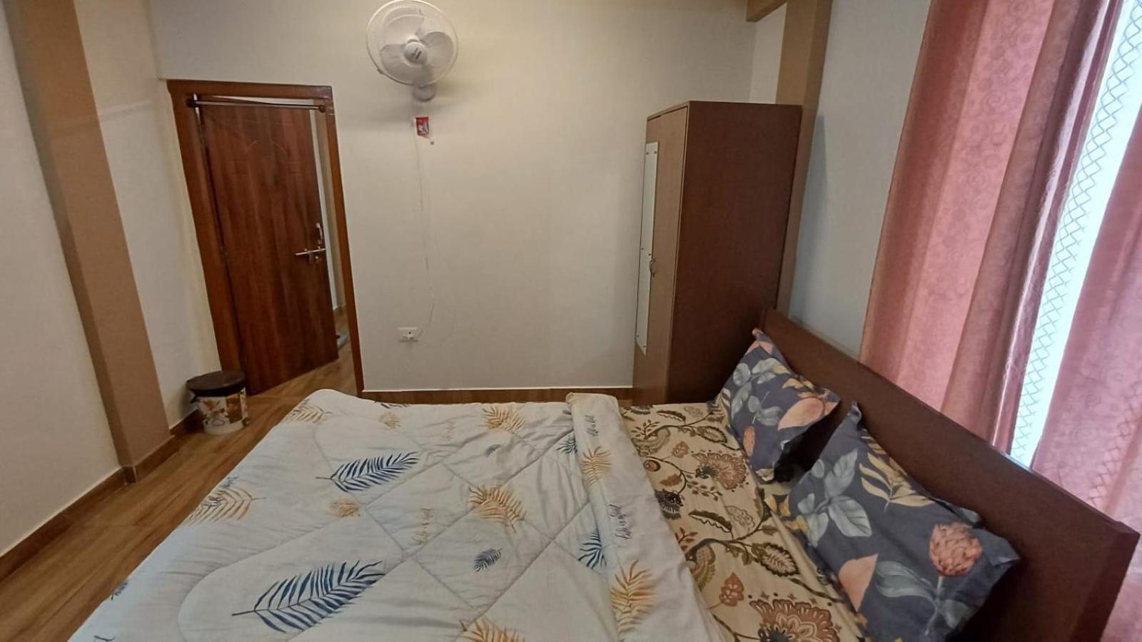 Aroma Inn Шиллонг Экстерьер фото