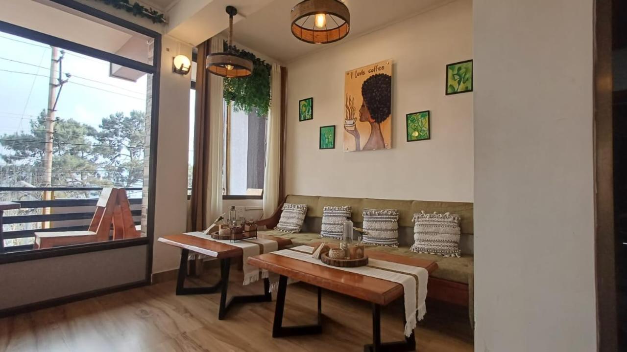 Aroma Inn Шиллонг Экстерьер фото